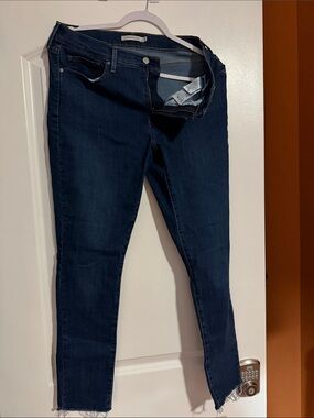 Signature by Levi Strauss Dark Indigo Skinny Jeans